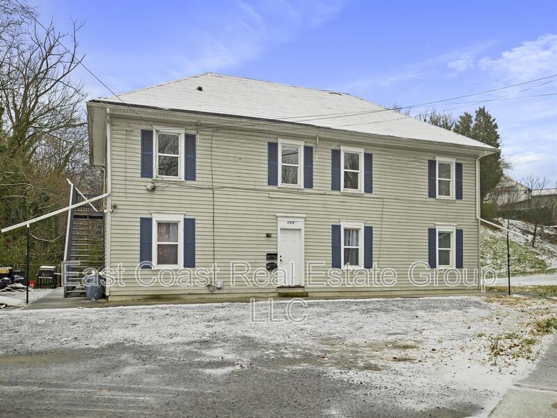 157 N Conococheague St in Williamsport, MD - Building Photo