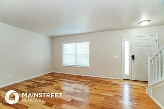 180 Cherry Tree Ln in Commercial Point, OH - Building Photo - Building Photo