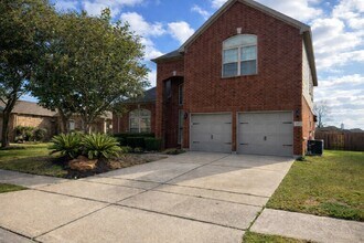 3915 Markspring Ln in Spring, TX - Building Photo - Building Photo