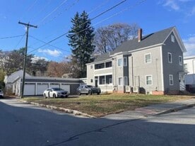 218 Summer St, Unit 218 Summer Street in Auburn, ME - Building Photo