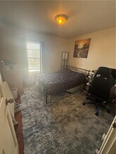 9 1/2 W Narragansett Ave in Newport, RI - Foto de edificio - Building Photo