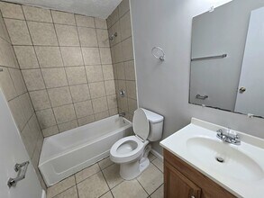 5153 La Fleur Way in Indianapolis, IN - Building Photo - Building Photo
