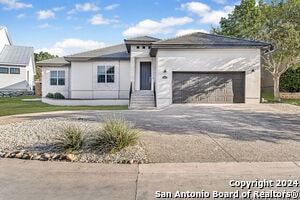 1303 Summerfield in San Antonio, TX - Building Photo - Building Photo