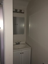 610 S Washington St, Unit #2 Upstairs in Kokomo, IN - Building Photo - Building Photo
