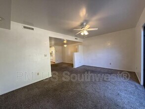 9560 E Lakeshore Dr in Prescott Valley, AZ - Building Photo - Building Photo