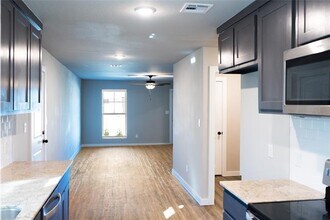2404 Miller St in Denison, TX - Building Photo - Building Photo