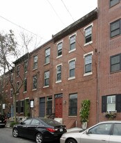 711-713 S 9th St Apartamentos