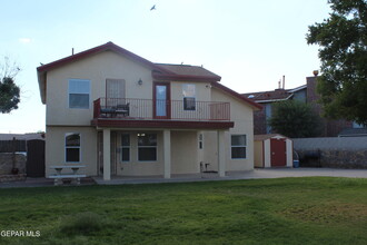 10888 Loma Baja Pl in El Paso, TX - Foto de edificio - Building Photo