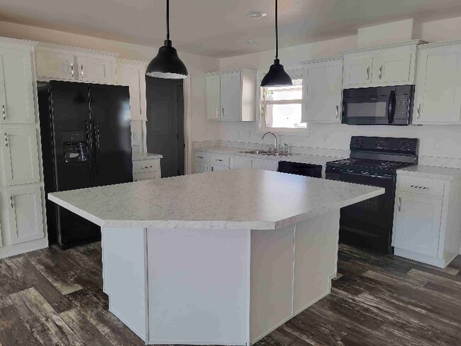 2000 S Apache Rd in Buckeye, AZ - Building Photo - Building Photo