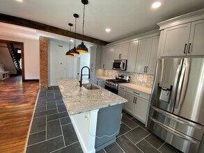 35 E Arcadia Ave in Columbus, OH - Building Photo - Building Photo