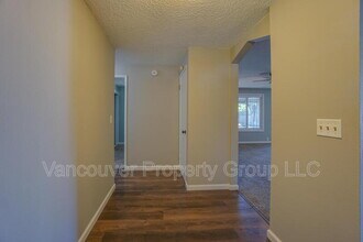 11008 NW 30th Ct in Vancouver, WA - Building Photo - Building Photo