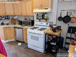 18 Portsmouth St, Unit 18 Portsmouth in Cambridge, MA - Building Photo - Building Photo