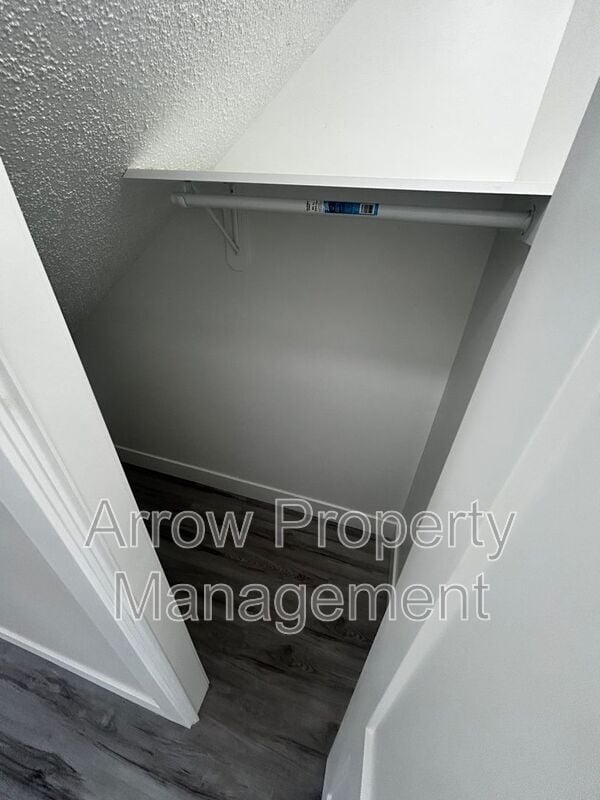 1250 S Jackson St in Junction City, KS - Building Photo - Building Photo