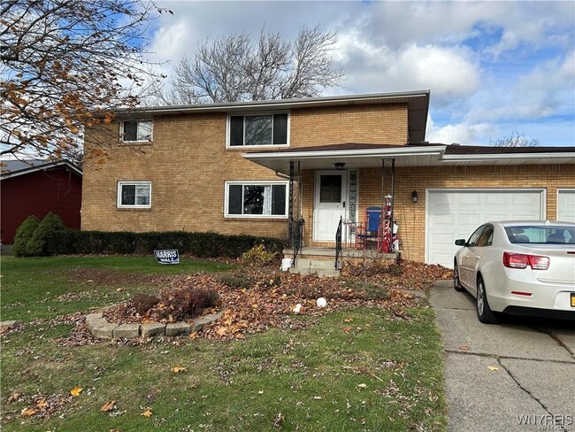 property at 34 South Dr