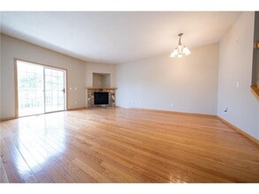 6754 Pine Crest Trail S in Cottage Grove, MN - Building Photo - Building Photo