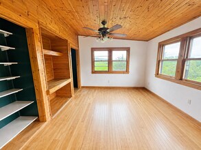 3325 Vicker Switch Rd in Christiansburg, VA - Building Photo - Building Photo