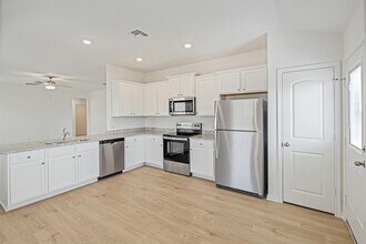 14616 Wahlbergs Wy in Elgin, TX - Building Photo - Building Photo