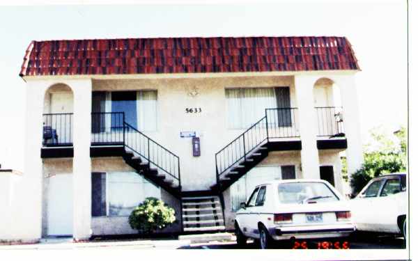 5633 E Lake Mead Blvd in Las Vegas, NV - Building Photo - Building Photo