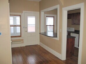 118 Spring St, Unit 2 in Somerset, WI - Building Photo - Building Photo