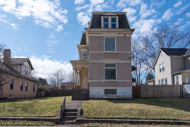 property at 1743 Compton Rd