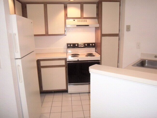 4606 Commander Dr in Orlando, FL - Foto de edificio - Building Photo