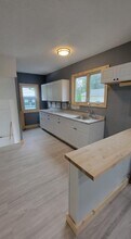 260 Spruce St in Elyria, OH - Building Photo - Building Photo