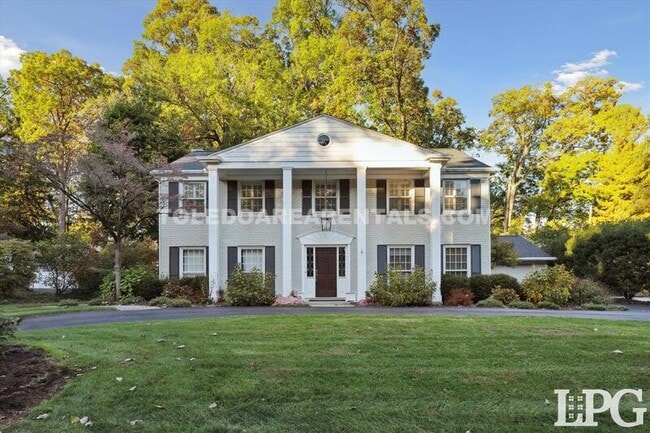 property at 3544 Edgevale Rd