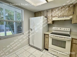 5022 Terrace Palms Cir in Tampa, FL - Foto de edificio - Building Photo