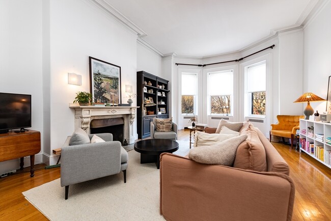 property at 46 Commonwealth Ave