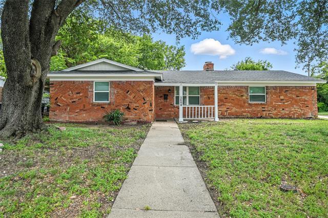5600 Conroy St in Fort Worth, TX - Building Photo