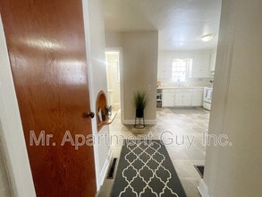 20 Dunbar Rd N in Waterloo, ON - Building Photo - Building Photo