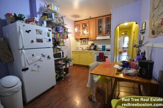 846 Huntington Ave, Unit 2 in Boston, MA - Building Photo - Building Photo