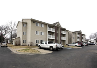 Linden Apartments in Bartlesville, OK - Building Photo - Building Photo