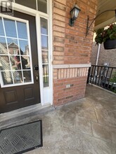 70 Boundbrook Dr in Brampton, ON - Building Photo - Building Photo