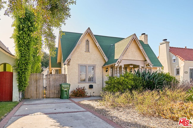 property at 1253 Keniston Ave
