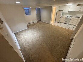 1243 Beacon St, Unit 114 in Brookline, MA - Building Photo