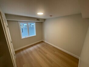 118 Russell Ave in Ottawa, ON - Building Photo - Building Photo