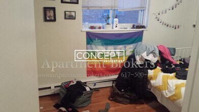 357 Faneuil St in Boston, MA - Building Photo - Building Photo