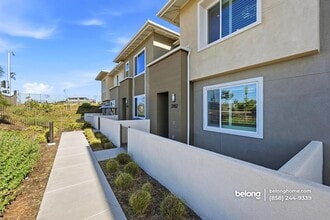 2182 Bluestone Cir in Chula Vista, CA - Building Photo - Building Photo
