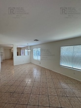 16285 Vía Ultimo in Moreno Valley, CA - Building Photo - Building Photo