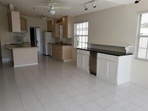 1624 SW Waterfall Blvd in Palm City, FL - Building Photo - Building Photo