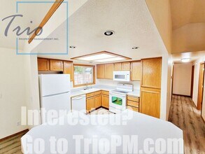 3224 Downing St in Eugene, OR - Building Photo - Building Photo