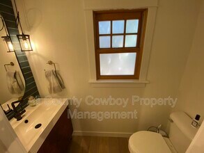 2035 Spring Creek Dr in Laramie, WY - Building Photo - Building Photo