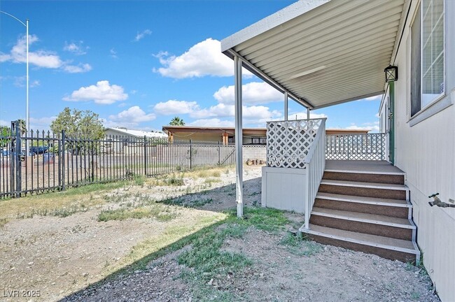 4325 N Amethyst Ave in Las Vegas, NV - Building Photo - Building Photo