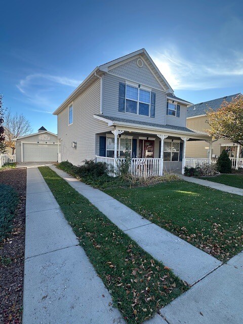 1248 Inverness Way in Fruita, CO - Foto de edificio