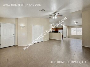 12317 N Kylene Canyon Dr in Oro Valley, AZ - Building Photo - Building Photo