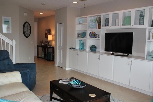 149 Gramercy Square Dr in Delray Beach, FL - Foto de edificio - Building Photo