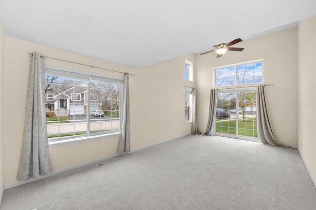 2431 Wilton Ln in Aurora, IL - Foto de edificio - Building Photo