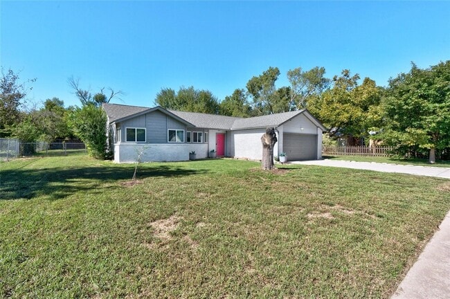 13314 Briar Hollow Dr in Austin, TX - Building Photo - Building Photo