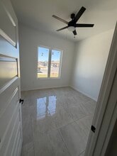 4410 Escondido Ln S in Harlingen, TX - Foto de edificio - Building Photo
